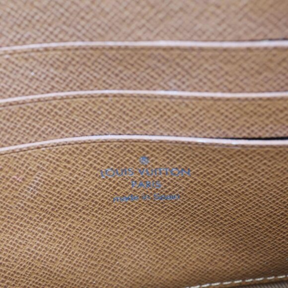 Louis Vuitton  Legacy Monogram Canvas Chain Clutch Brown - Picture 12 of 13